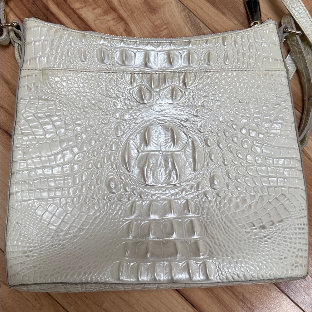 Brahmin Katie Crocodile-Embossed leather Shoulder Bag - Picture 5 of 10